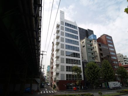 株式会社 クラスト 東京都 千代田区 店舗外観