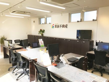 株式会社駅前不動産 株式会社駅前不動産 広川店 福岡県 八女郡広川町 店舗内観