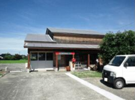 日本ファミリア不動産株式会社 富山県 魚津市 店舗外観