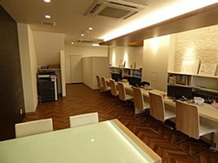 株式会社エルハウジング 京都府 京都市右京区 店内の様子