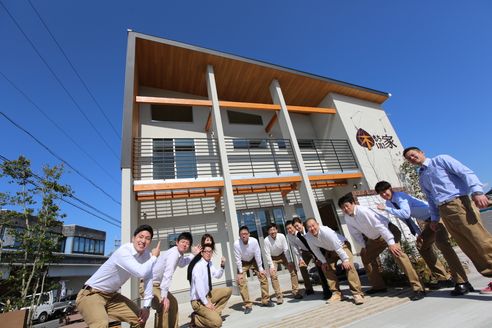 サンエーホーム株式会社 大阪府 和泉市 スタッフ 写真