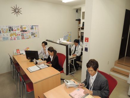 株式会社グランドステージ 大阪府 東大阪市 店内の様子