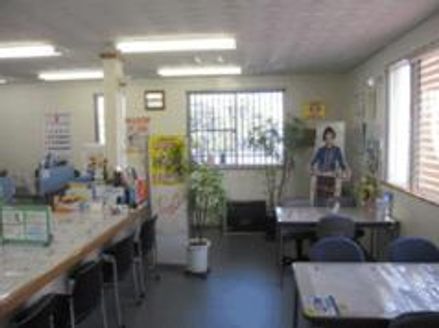 有限会社古川不動産 青森県 八戸市 明るい店内!どうぞお気軽に!