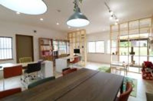 桜リビング株式会社 茨城県 桜川市 店内の様子